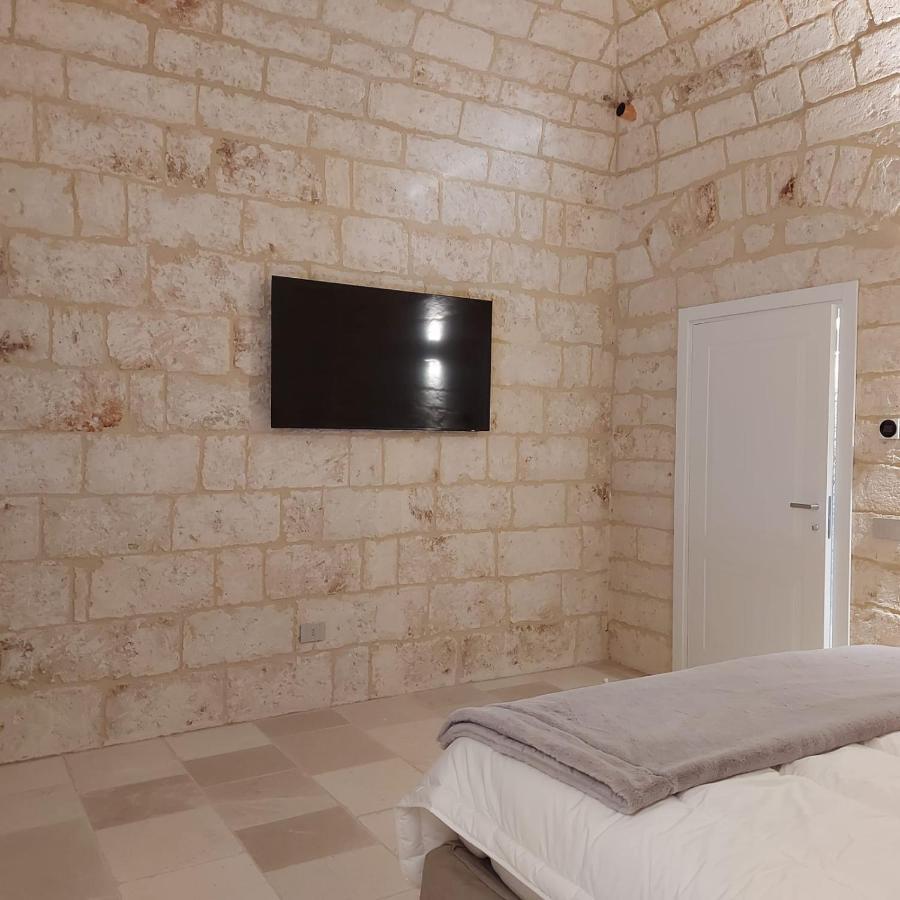 Palazzo Momi Panzió Bari Kültér fotó