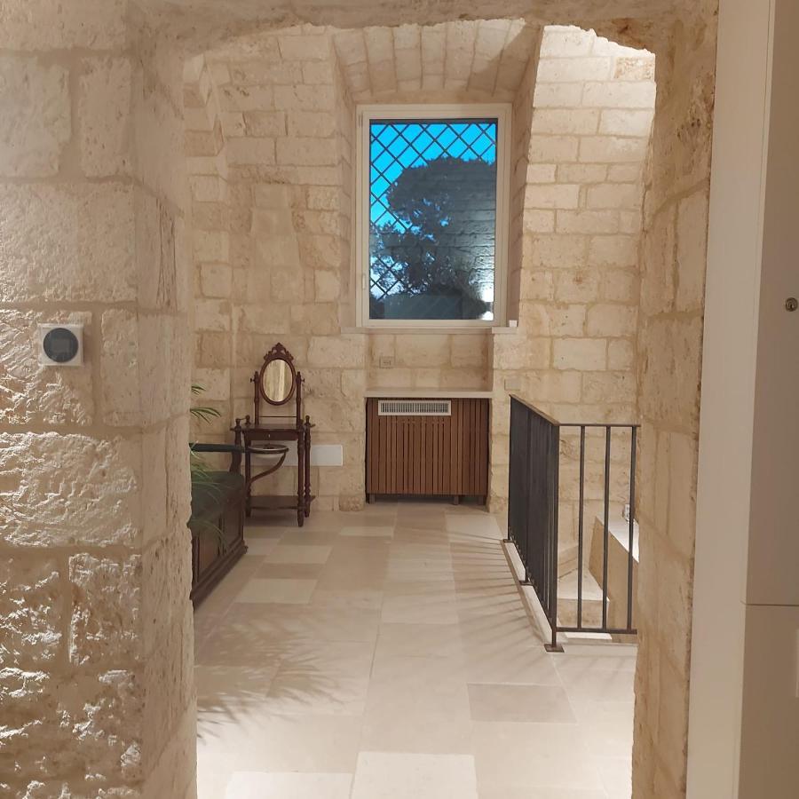 Palazzo Momi Panzió Bari Kültér fotó