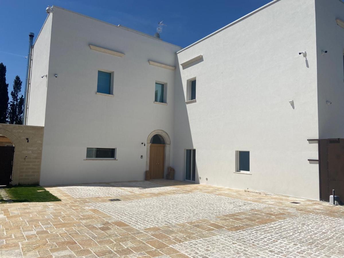 Palazzo Momi Panzió Bari Kültér fotó